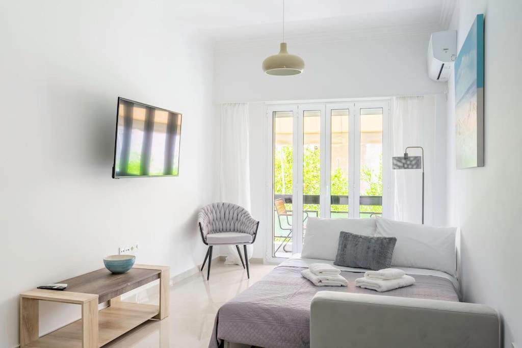 Alimos Sun-Filled Apartment Афіни Екстер'єр фото
