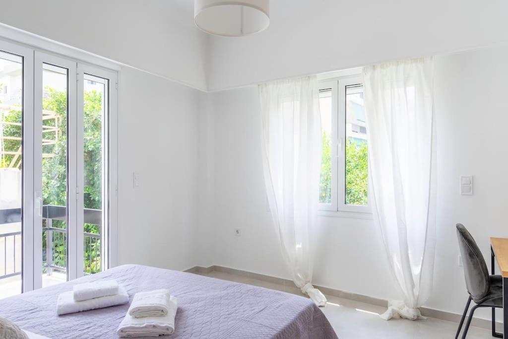 Alimos Sun-Filled Apartment Афіни Екстер'єр фото