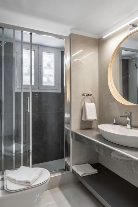 Alimos Sun-Filled Apartment Афіни Екстер'єр фото