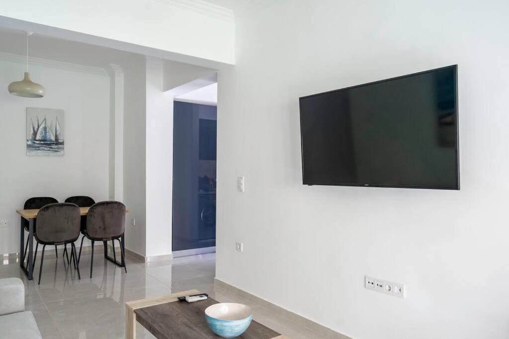 Alimos Sun-Filled Apartment Афіни Екстер'єр фото